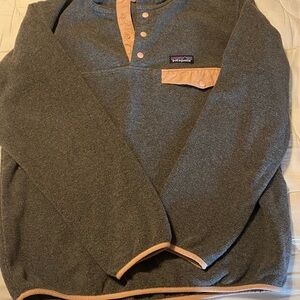 Patagonia Synchilla Gray and Tan Crewneck Sweater